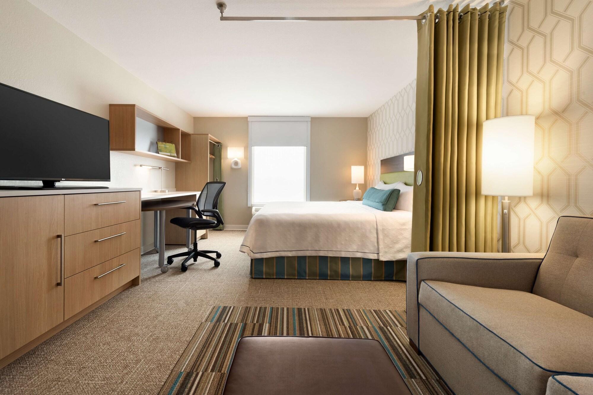Home2 Suites By Hilton Milwaukee Brookfield Waukesha Εξωτερικό φωτογραφία