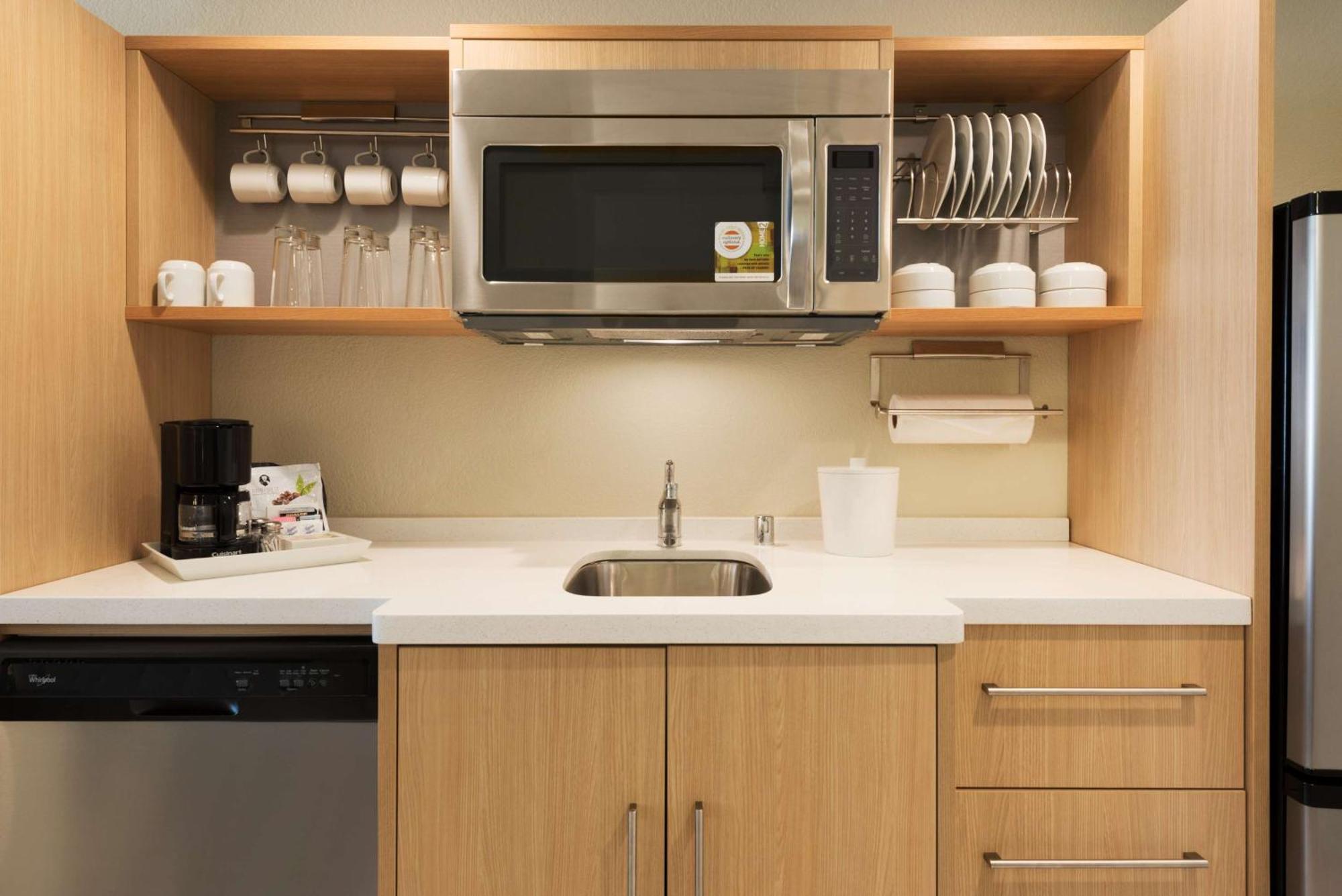 Home2 Suites By Hilton Milwaukee Brookfield Waukesha Εξωτερικό φωτογραφία