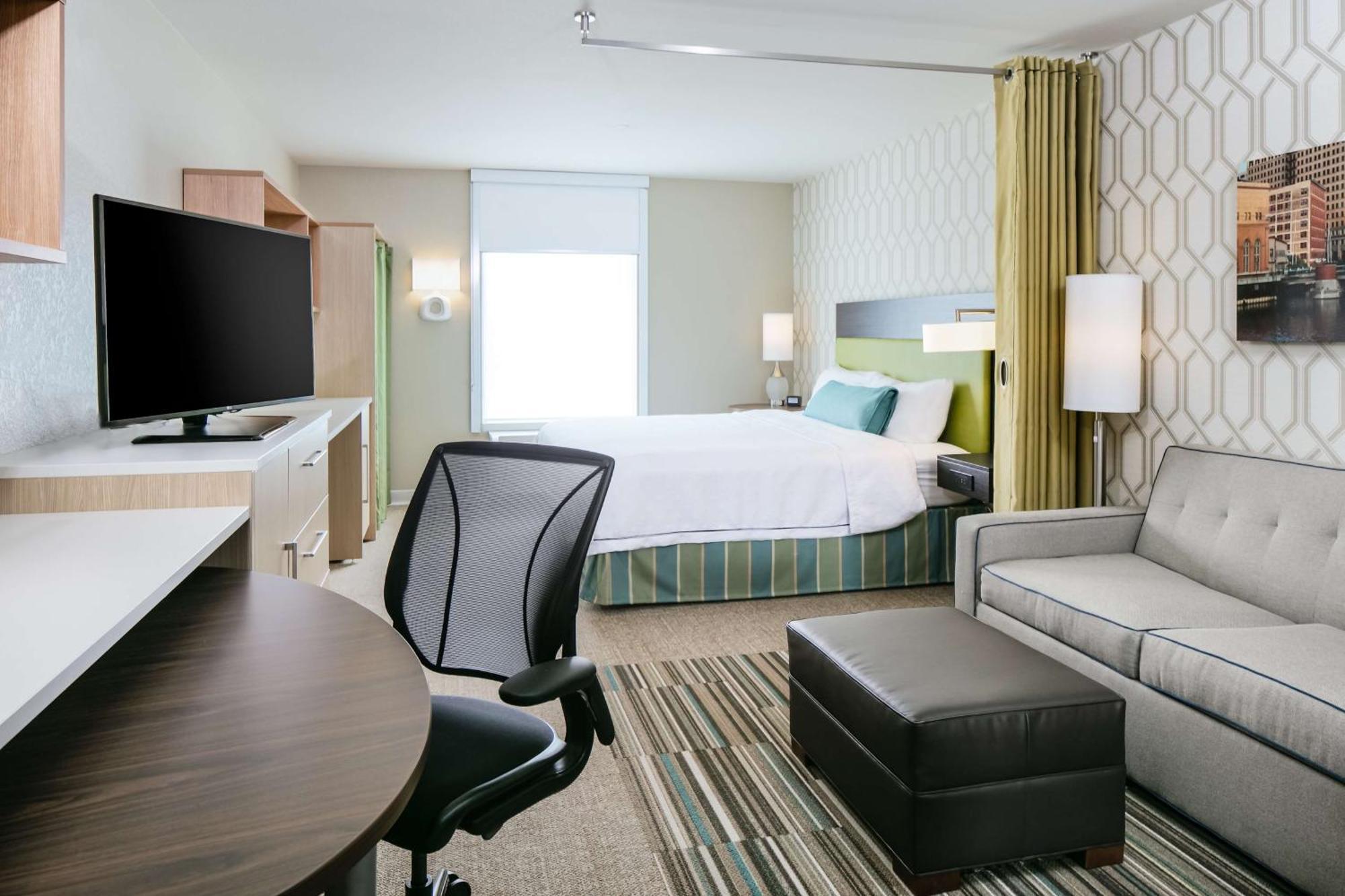 Home2 Suites By Hilton Milwaukee Brookfield Waukesha Εξωτερικό φωτογραφία