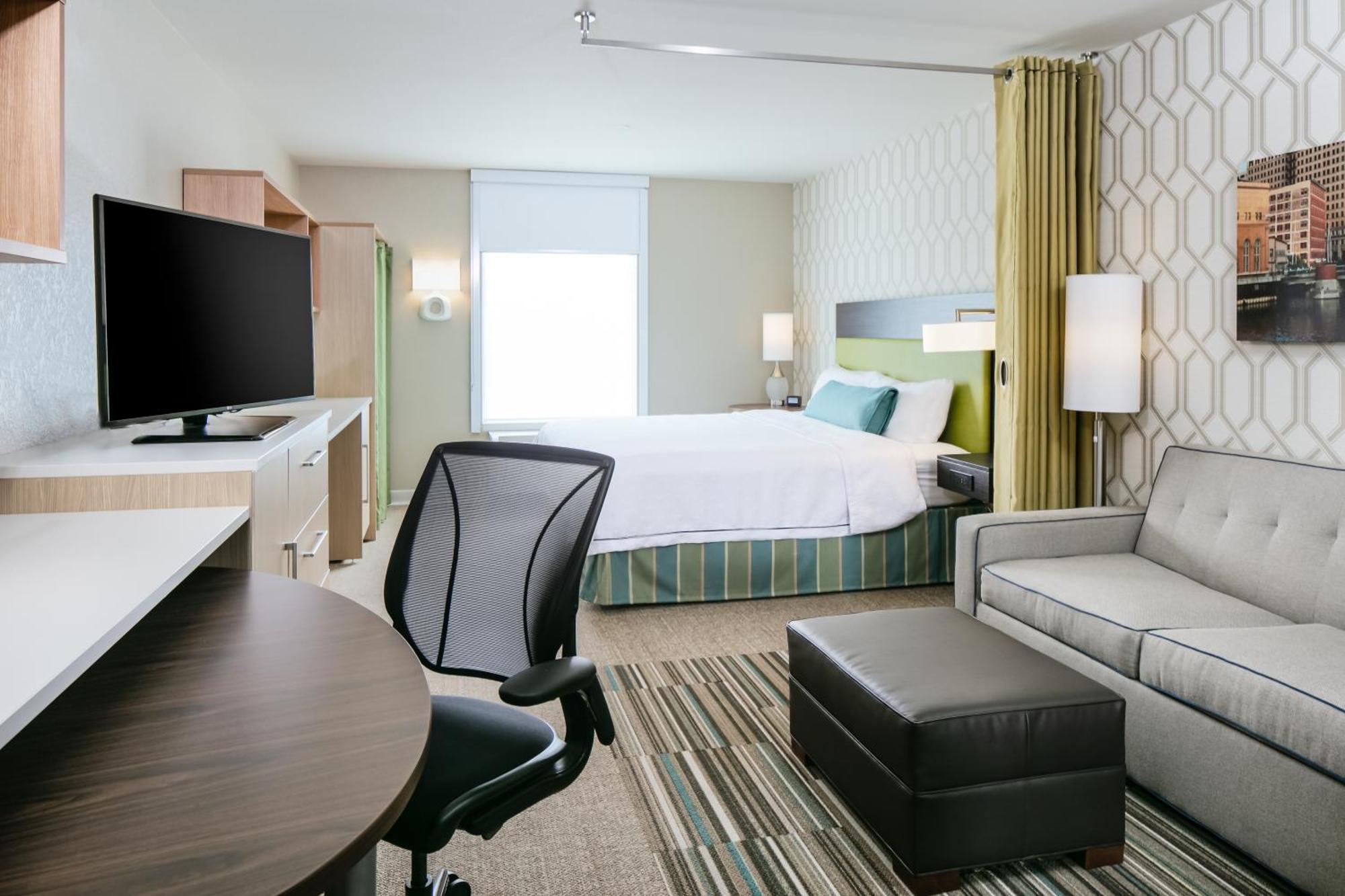 Home2 Suites By Hilton Milwaukee Brookfield Waukesha Εξωτερικό φωτογραφία